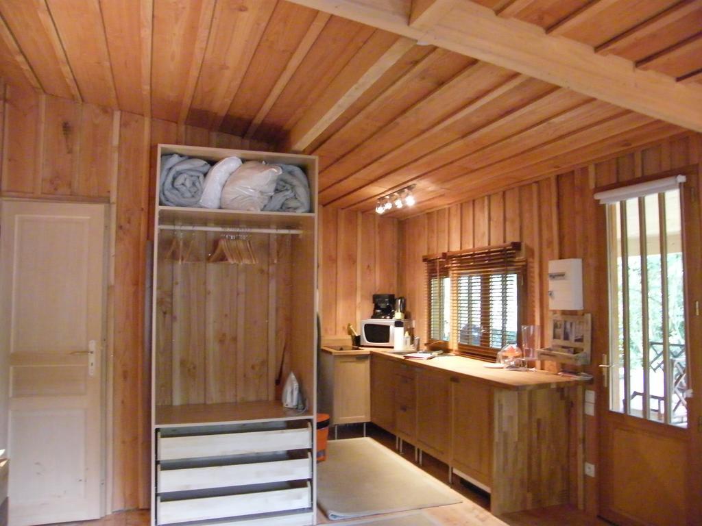 Particulier Villa Bordeaux Room photo